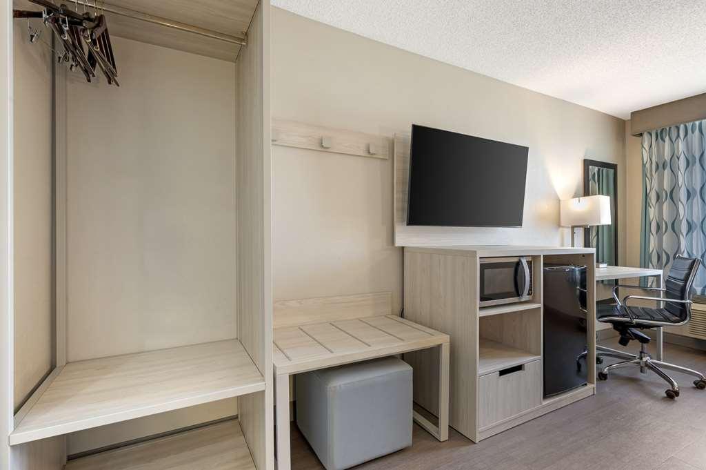 Best Western Plus Lafayette Hotel University Area Pokoj fotografie