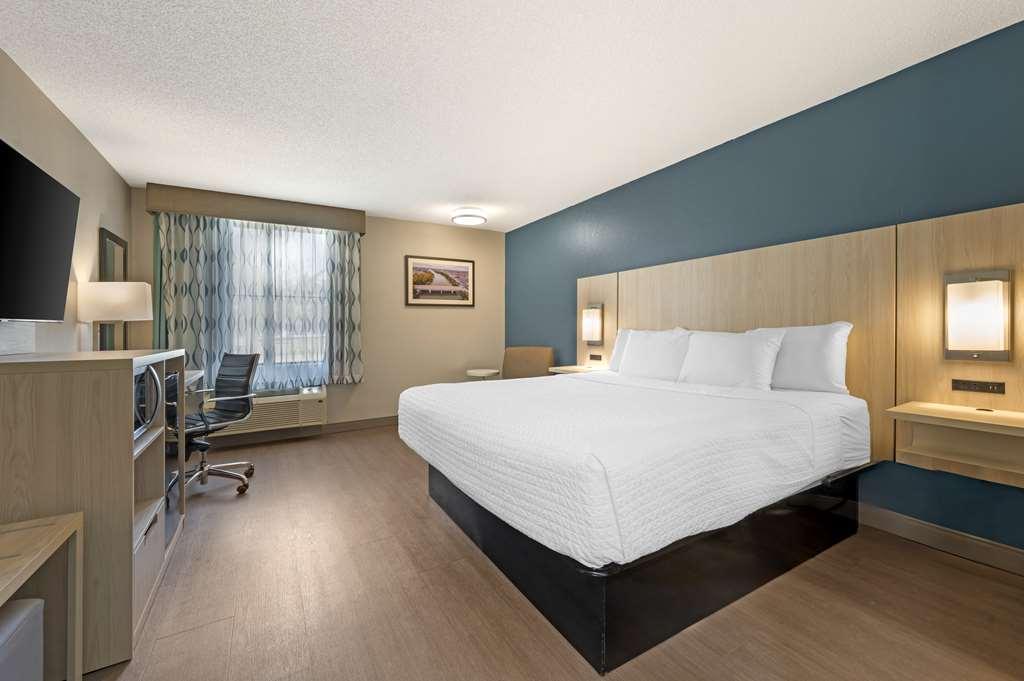 Best Western Plus Lafayette Hotel University Area Pokoj fotografie
